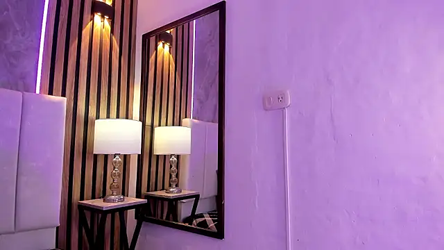 Snapshot of Carlotta_de_velour chatting on 02-24-26, 03:04 Carlotta de velour online show from 02-24-26, 03:04