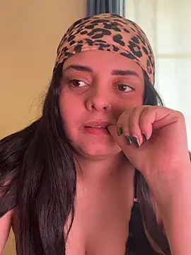 candicewest  online show from 02-08-26, 05:05