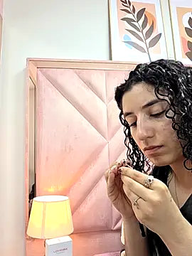 DemiJones  online show from 05-07-26, 03:01