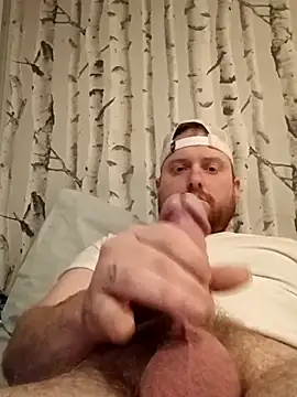 Snapshot of Slimdick4you12 chatting on 11-06-25, 03:51 Slimdick4you12 online show from 11-06-25, 03:51