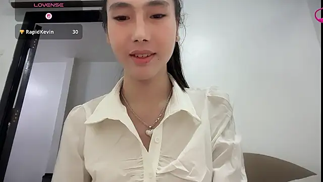 Snapshot of bajejek01 chatting on 08-08-26, 01:19 bajejek01 online show from 08-08-26, 01:19