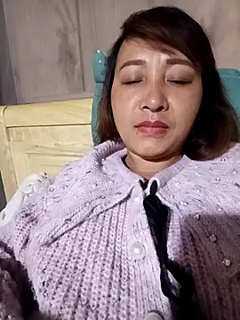 Missa-kute20 online show from 12-19-25, 09:11