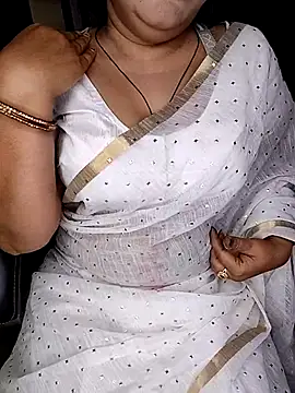 Snapshot of indian_Teena_Bhabhi chatting on 03-12-26, 03:51 indian Teena Bhabhi online show from 03-12-26, 03:51