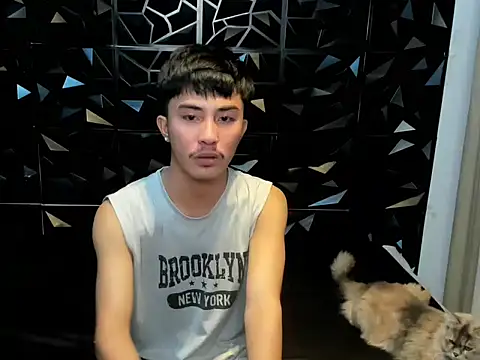 Snapshot of Urloverhardcock chatting on 04-23-26, 04:46 Urloverhardcock online show from 04-23-26, 04:46
