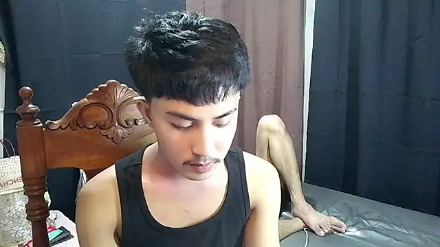 Snapshot of Urloverhardcock chatting on 07-07-26, 03:05 Urloverhardcock online show from 07-07-26, 03:05