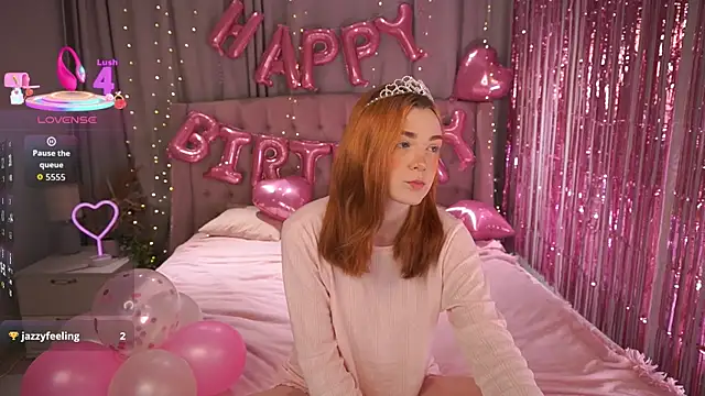 AvaRyder online show from 12-17-25, 01:39