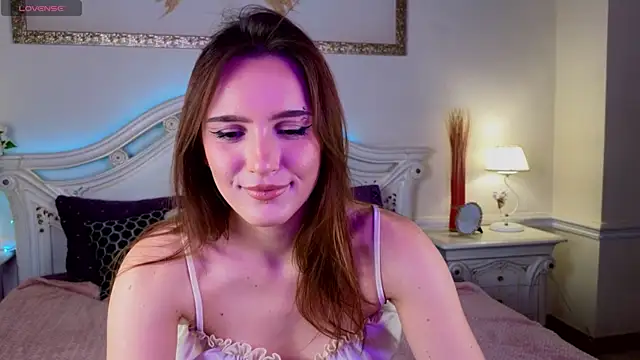 Snapshot of SofiBelucci chatting on 11-07-25, 01:22 SofiBelucci online show from 11-07-25, 01:22