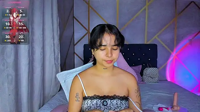  vaiolet owo online show from 02-14-26, 05:26