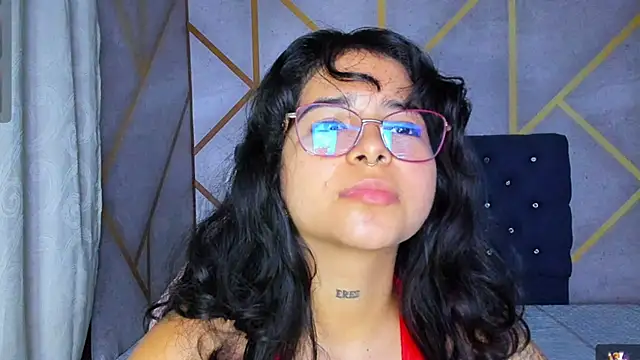  vaiolet owo online show from 02-21-26, 07:42