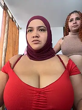 sweetmuslim01 online show from 10-26-25, 04:24