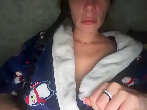 Angelinaa19 online show from 11-20-25, 08:47