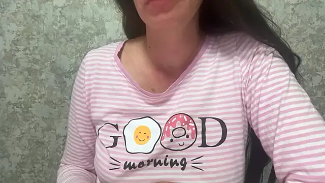 Angelinaa19 online show from 05-06-26, 07:52