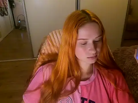 RedheadFairy online show from 11-07-25, 05:57