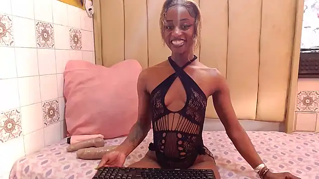 Nikistickyxx25 online show from 06-07-26, 01:04