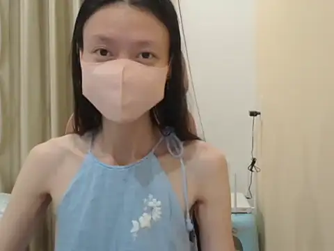 Snapshot of Lil-Cherries chatting on 04-09-26, 02:00 Lil-Cherries online show from 04-09-26, 02:00