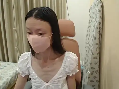 Lil-Cherries online show from 07-10-26, 04:20