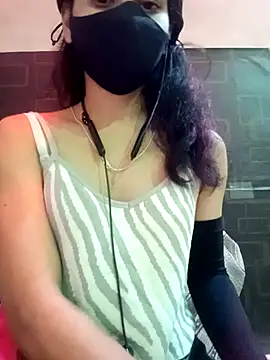 Snapshot of Fairy_Pie chatting on 12-01-25, 07:35 Fairy Pie online show from 12-01-25, 07:35