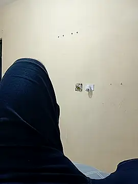 Snapshot of safado__web chatting on 11-07-25, 12:21 safado web online show from 11-07-25, 12:21