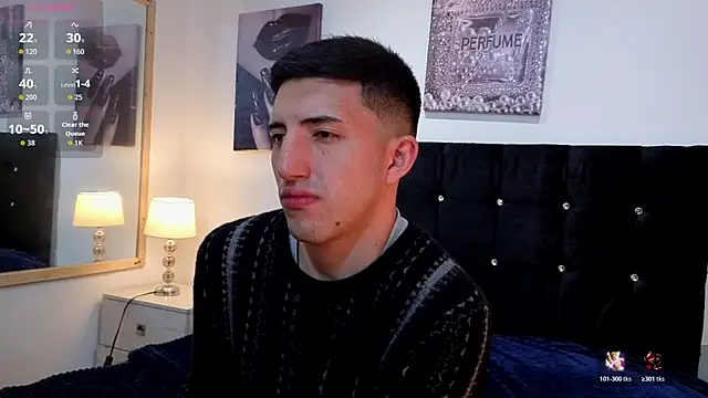 Snapshot of Un_Sluttyy chatting on 02-18-26, 11:39 Un Sluttyy online show from 02-18-26, 11:39