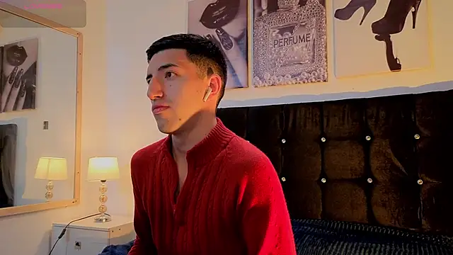 Snapshot of Un_Sluttyy chatting on 02-27-26, 10:59 Un Sluttyy online show from 02-27-26, 10:59