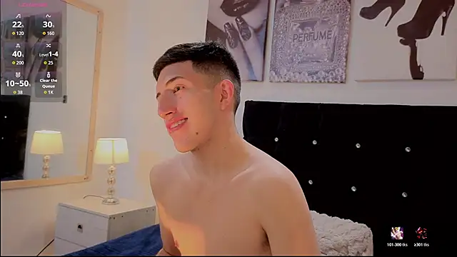 Snapshot of Un_Sluttyy chatting on 03-20-26, 11:15 Un Sluttyy online show from 03-20-26, 11:15