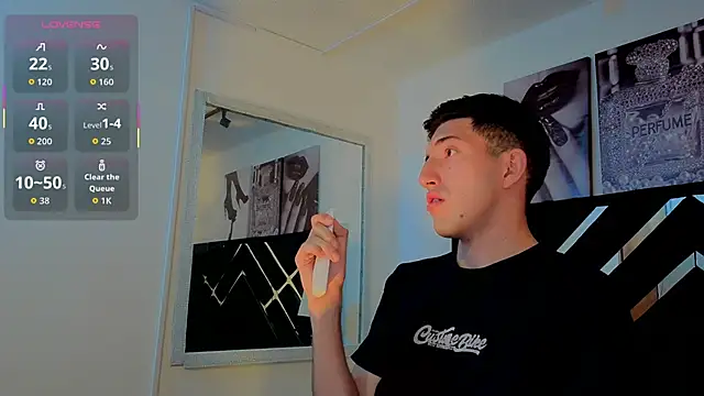 Un Sluttyy online show from 06-08-26, 06:52