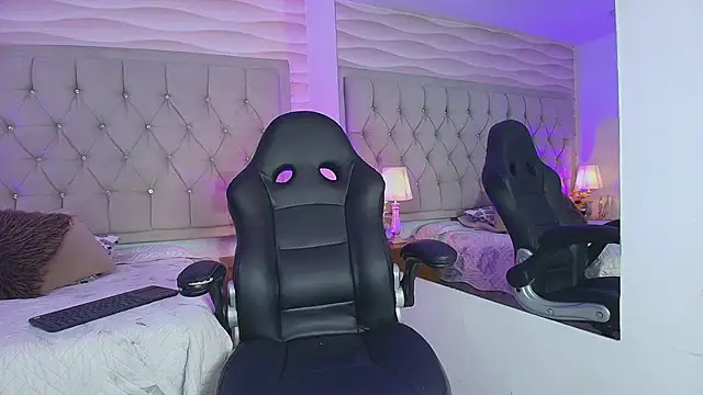 Snapshot of Liathompson_FG chatting on 02-17-26, 07:42 Liathompson FG online show from 02-17-26, 07:42