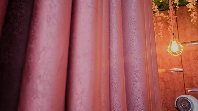 AuroraLanee  online show from 01-16-26, 07:29