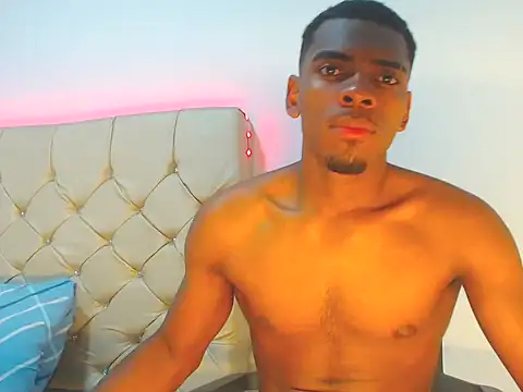 Snapshot of Jackboy_000 chatting on 11-15-25, 11:29 Jackboy 000 online show from 11-15-25, 11:29