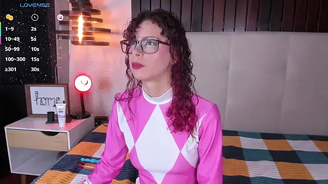 AliceMadnes online show from 12-18-25, 02:06