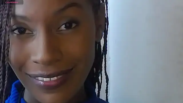 Aliis Love online show from 12-19-25, 05:03