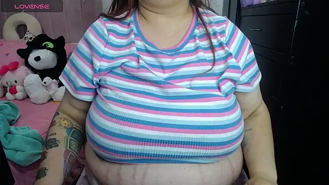 Snapshot of kattybbwbigboobs_ chatting on 03-19-26, 11:31 kattybbwbigboobs online show from 03-19-26, 11:31