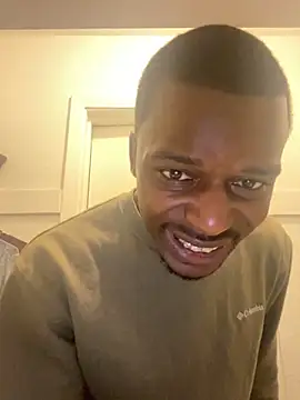 Snapshot of Mr_Hamothy2 chatting on 11-08-25, 03:07 Mr Hamothy2 online show from 11-08-25, 03:07