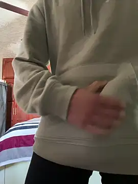 JoseCho18 online show from 01-06-26, 05:38