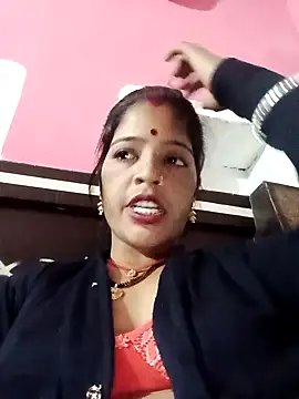 Hot eras8 online show from 11-14-25, 04:17