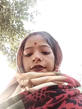 Hot eras8 online show from 11-20-25, 02:23