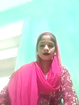 Hot eras8 online show from 12-04-25, 01:31