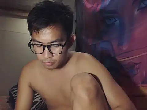 Snapshot of denzkylexx chatting on 07-05-26, 11:17 denzkylexx online show from 07-05-26, 11:17