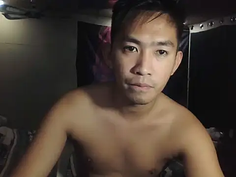 Snapshot of denzkylexx chatting on 07-16-26, 11:05 denzkylexx online show from 07-16-26, 11:05