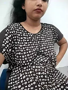 Sexy Divya   online show from 08-04-26, 06:05