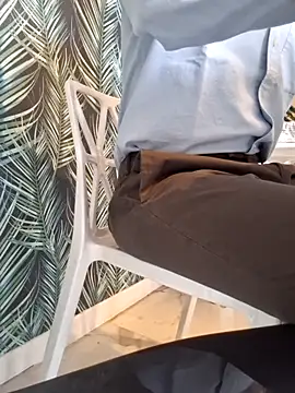 Snapshot of CuteDaddy92 chatting on 02-12-26, 10:10 CuteDaddy92 online show from 02-12-26, 10:10