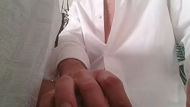 Snapshot of CuteDaddy92 chatting on 02-13-26, 02:13 CuteDaddy92 online show from 02-13-26, 02:13