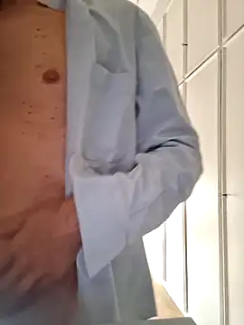 Snapshot of CuteDaddy92 chatting on 03-06-26, 08:55 CuteDaddy92 online show from 03-06-26, 08:55