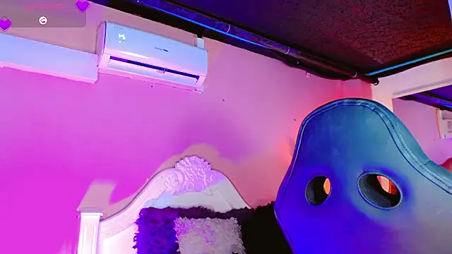 AnnaRouseQueen online show from 02-02-26, 08:29