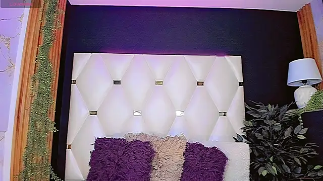 AnnaRouseQueen online show from 05-07-26, 07:52