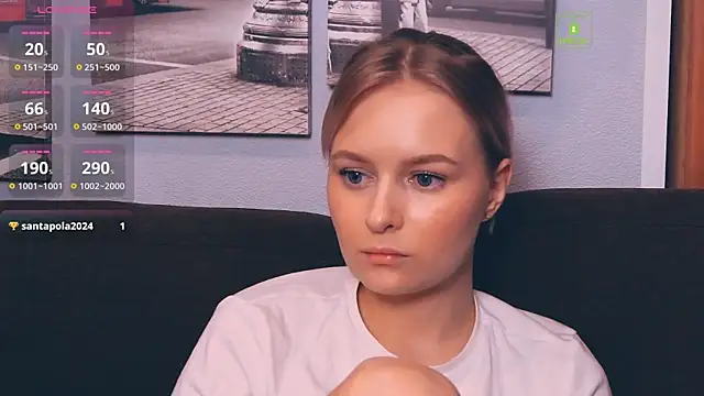 LunaAstra online show from 11-09-25, 03:54