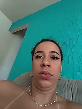 Snapshot of vivianeleoa chatting on 08-06-26, 02:30 vivianeleoa online show from 08-06-26, 02:30
