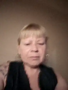 Snapshot of 1milfemma chatting on 11-14-25, 02:10 1milfemma online show from 11-14-25, 02:10