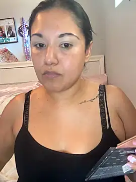 tattedlatina online show from 11-09-25, 05:11