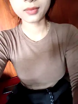 Hini68 online show from 11-11-25, 04:34